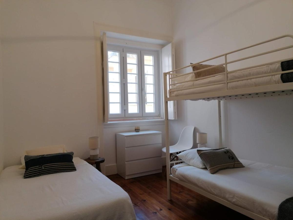 Stunning Apartment Marques De Pombal Lisboa Eksteriør billede