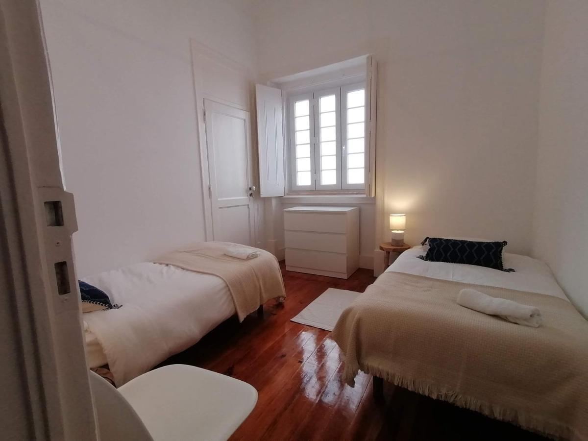 Stunning Apartment Marques De Pombal Lisboa Eksteriør billede